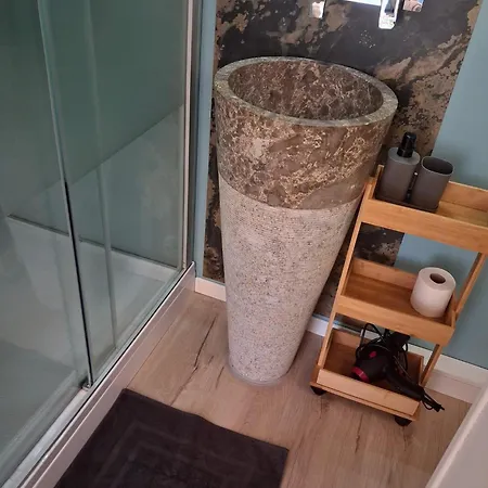 Hébergement de vacances Romantique - Jacuzzi Privé - Vignes - Proche Albi Et Cordes Gaillac